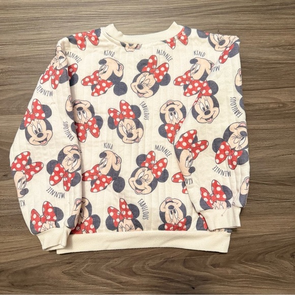 Disney Girls Cream and Red Minnie Mouse Quilted Sweater size 5 - Picture 2 of 5